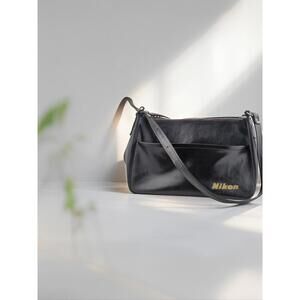 Vintage Nikon Faux Leather Camera Bag – Japan